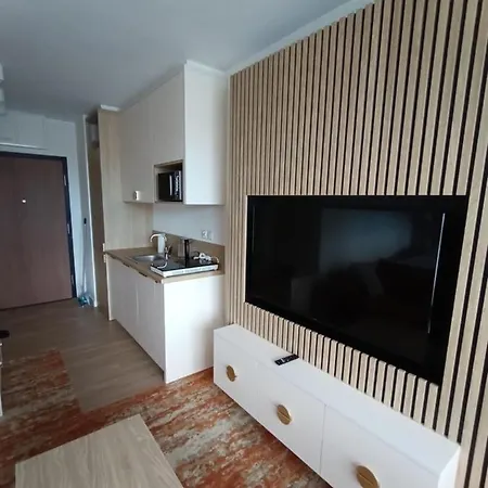 Belmare 327 Aqua Apartment *